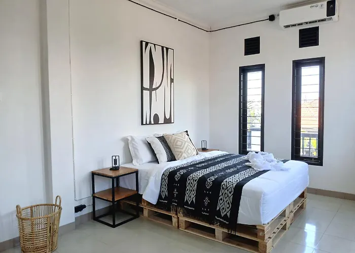 Place To - Cozy Living Aparthotel 4*