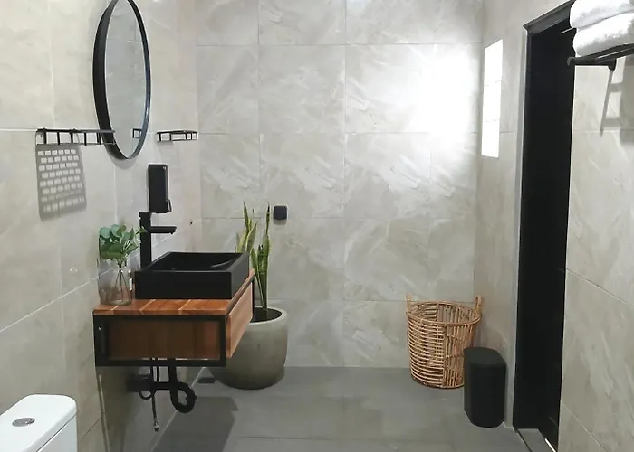 Aparthotel Place To - Cozy Living Seminyak