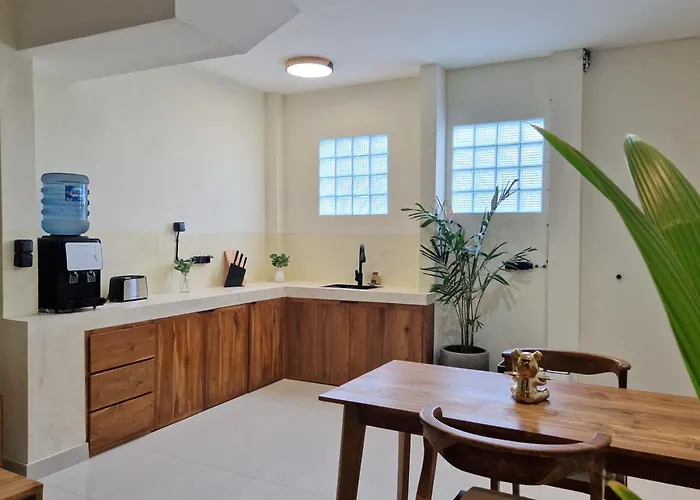 Place To - Cozy Living Aparthotel 4*