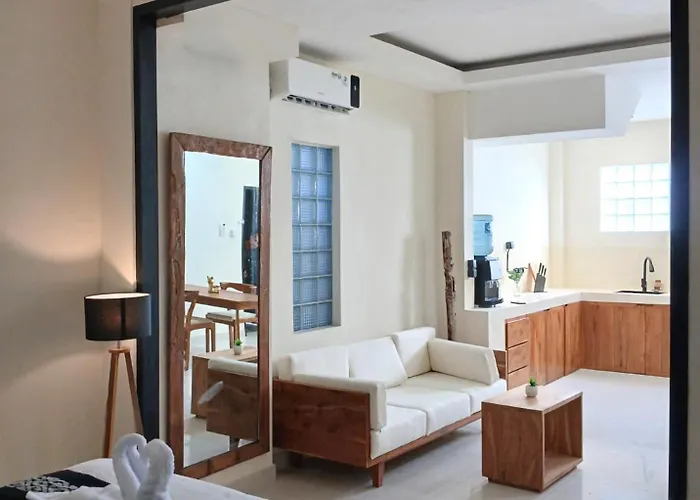 Place To - Cozy Living Seminyak